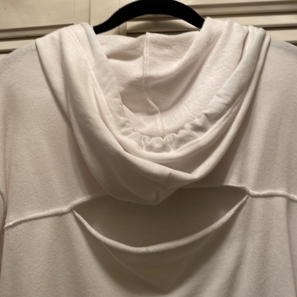 Victorias Secret, Pink Cropped Hoodie - Picture 5 of 5